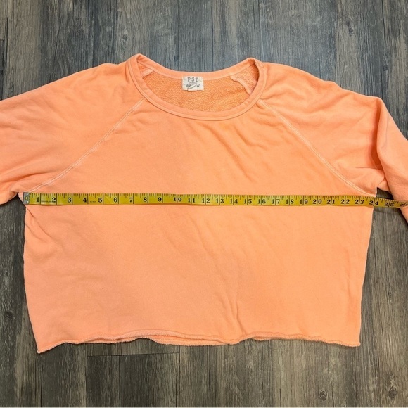 PST Women’s Long Sleeve Crewneck Orange Crop Top Sweatshirt Size L - Picture 5 of 6